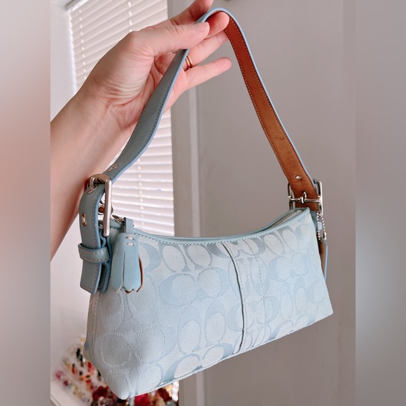 ❌SOLD FACEBOOK❌ Authentic COACH #6371 EAST WEST DEMI Icy Blue Purse ❄️ - Picture 2 of 12